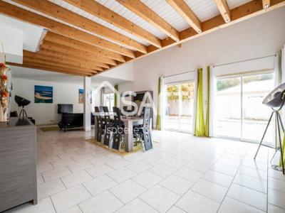 Vente maison 6 pièces 256 m² Audenge (33980)