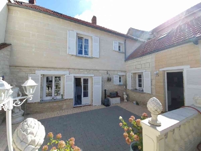 Vente maison 8 pièces 200 m² Nogent-sur-Oise (60180)