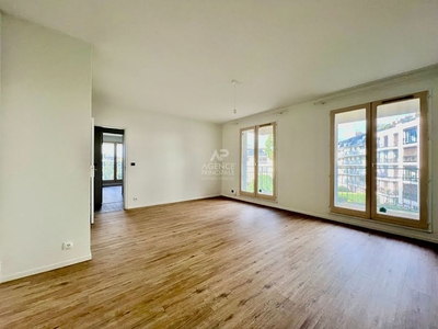 Location appartement 3 pièces 84 m²