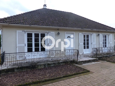 Location maison 5 pièces 92 m²