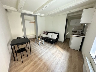 Location meublée appartement 1 pièce 18 m²