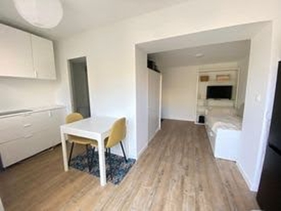 Location meublée appartement 1 pièce 23.14 m²