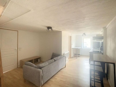 Location meublée appartement 3 pièces 41.63 m²