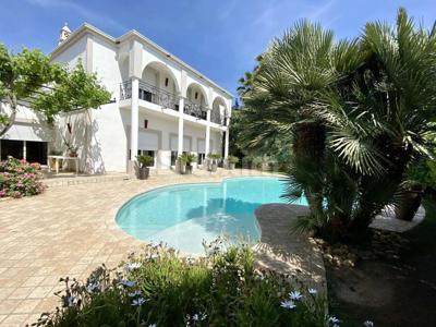 Maison de 5 chambres de luxe en vente à Agde, France