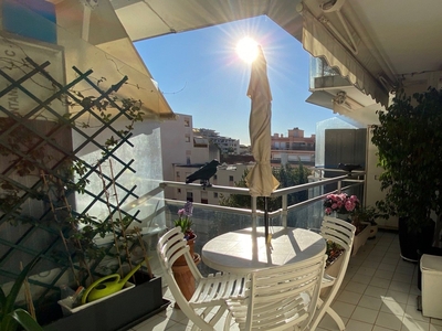 Appartement 2 pièces de 50 m² à Antibes (06160)