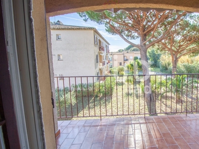 Appartement 4 pièces de 63 m² à Roquebrune-sur-Argens (83380)