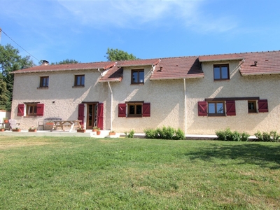 Maison 6 pièces de 143 m² à Graveron-Sémerville (27110)