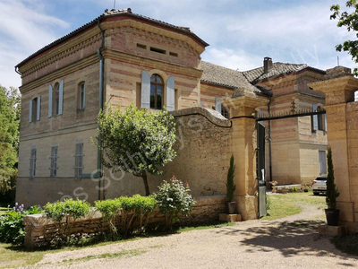 Vente Château Uzès - 7 chambres