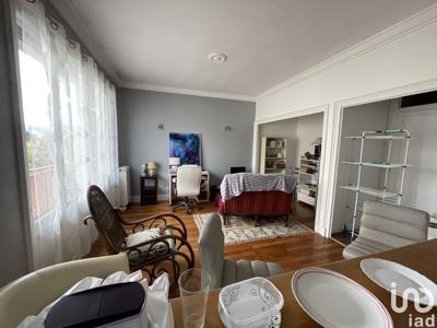 Appartement 2 pièces de 63 m² à Saint-Étienne (42000)