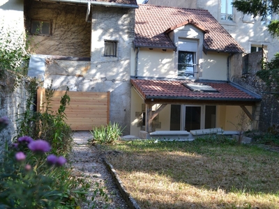 Appartement 3 pièces de 47 m² à Neufchâteau (88300)