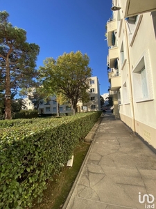 Appartement 3 pièces de 65 m² à Marseille (13012)