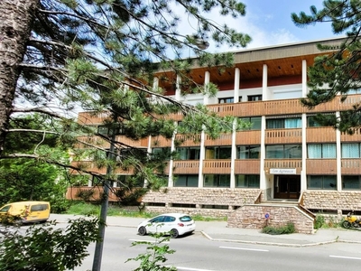 Appartement 4 pièces de 57 m² à La Salle-les-Alpes (05240)