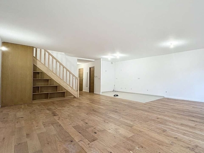 Vente maison 7 pièces 143 m² Neuilly-Plaisance (93360)