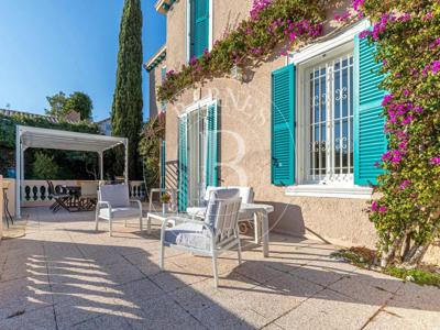 9 room luxury Villa for sale in Antibes, France