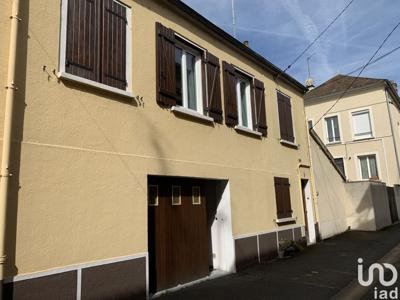 Vente maison 3 pièces 70 m² Montereau-Fault-Yonne (77130)
