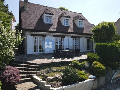 Maison de 6 pièces de luxe en vente à Chennevières-sur-Marne, Île-de-France