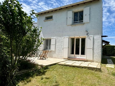 Vente maison 3 pièces 93 m² Saint-Paul-Trois-Châteaux (26130)