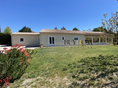 Maison de luxe 3 chambres en vente à Mazan, Provence-Alpes-Côte d'Azur