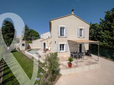 Maison de luxe de 4 chambres en vente à Paradou, Provence-Alpes-Côte d'Azur