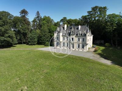 Prestigieux château de 435 m2 en vente - Bressuire, Nouvelle-Aquitaine