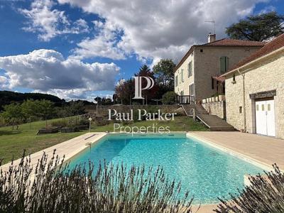 Villa de luxe de 11 pièces en vente Montcuq, Occitanie