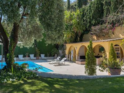 Villa de luxe de 8 pièces en vente Èze, Provence-Alpes-Côte d'Azur