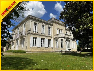 Maison de luxe de 8 chambres en vente à Langon, France