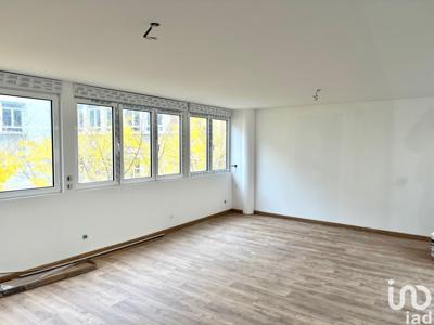 Appartement 4 pièces de 92 m² à Reims (51100)