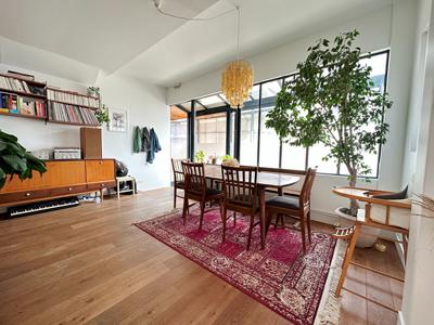 Très bel appartement esprit loft, 4/5 pièces de 125 m²