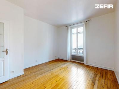 Appartement rénové de 3 pièces de 62m² idéalement situé à Courbevoie (92400)