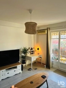 Appartement 2 pièces de 57 m² à Nice (06000)