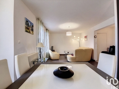 Appartement 4 pièces de 74 m² à Francheville (69340)