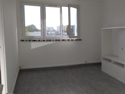 Location meublée appartement 2 pièces 38 m²