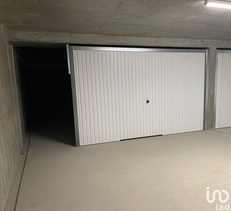 Parking/garage/box de 25 m² à Villeurbanne (69100)