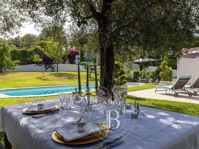 Villa de 12 pièces de luxe en vente Saint-Paul, Provence-Alpes-Côte d'Azur