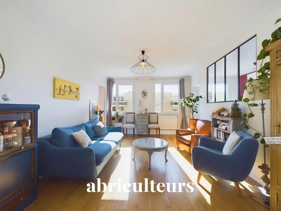 2 bedroom luxury Flat for sale in 26 Rue de Versailles, Le Chesnay, Yvelines, Île-de-France