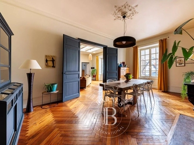 4 bedroom luxury Apartment for sale in Nantes, France