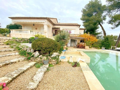 Villa de 7 pièces de luxe en vente Saint-Paul, Provence-Alpes-Côte d'Azur
