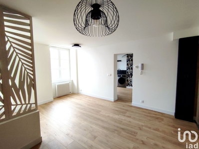 Appartement 3 pièces de 64 m² à Fougères (35300)