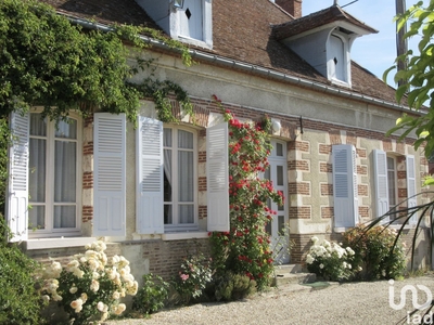 Maison 6 pièces de 140 m² à Savières (10600)