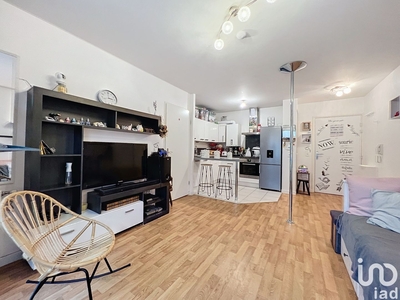 Appartement 2 pièces de 39 m² à La Queue-en-Brie (94510)