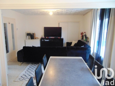 Appartement 4 pièces de 70 m² à La Tour-du-Pin (38110)