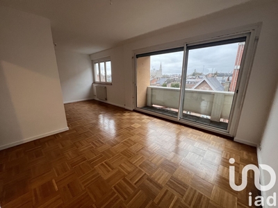 Appartement 4 pièces de 80 m² à Valenciennes (59300)