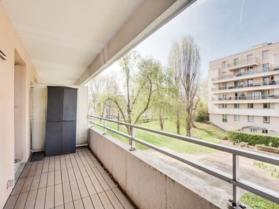 Appartement 4 pièces de 83 m² à Asnières-sur-Seine (92600)