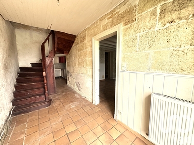 Maison de village 5 pièces de 131 m² à Mouliets-et-Villemartin (33350)