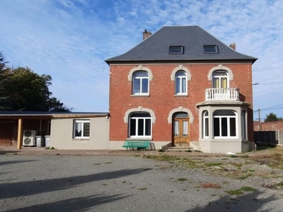 Vente maison 16 pièces 436 m² Cambrai (59400)