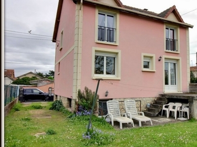 Vente maison 5 pièces 115 m² Carrières-sous-Poissy (78955)