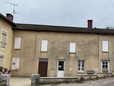 Vente maison 6 pièces 154 m² Terres-de-Haute-Charente (16270)