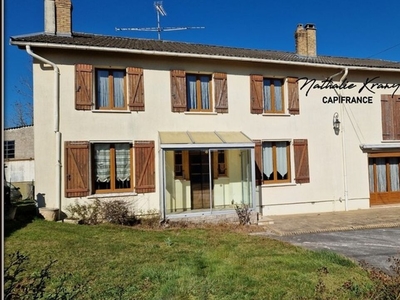 Vente maison 8 pièces 236 m² Vouziers (08400)