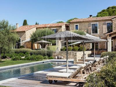 Maison de 5 chambres de luxe en vente à Gordes, Provence-Alpes-Côte d'Azur